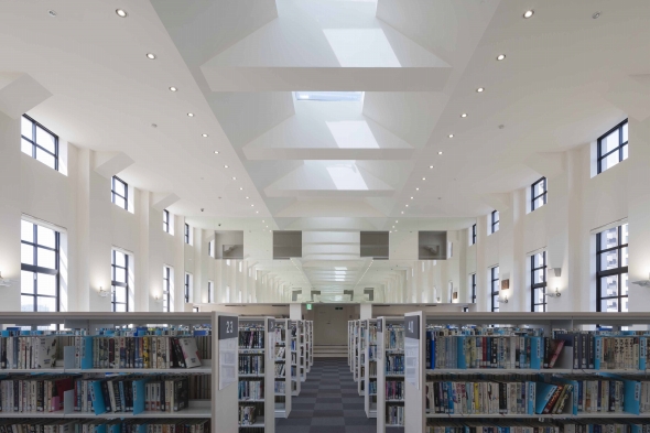 完成後の2階図書室C