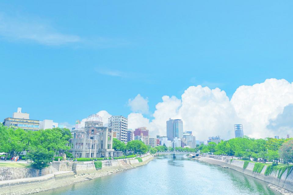 えっ これ絵じゃないの 風景画にしか見えない広島市街の写真が話題に 全文表示 コラム Jタウンネット 東京都